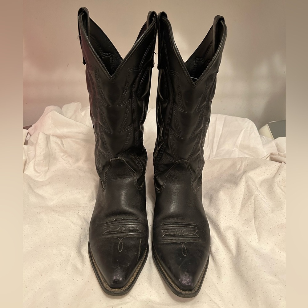 Black Vintage Capezio Cowboy boots